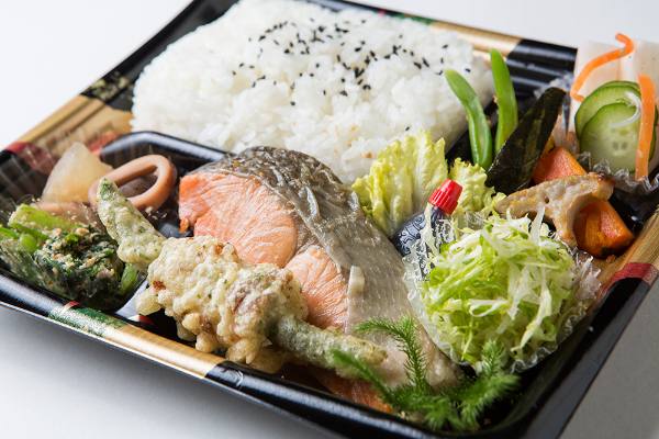 天然浜塩鮭弁当